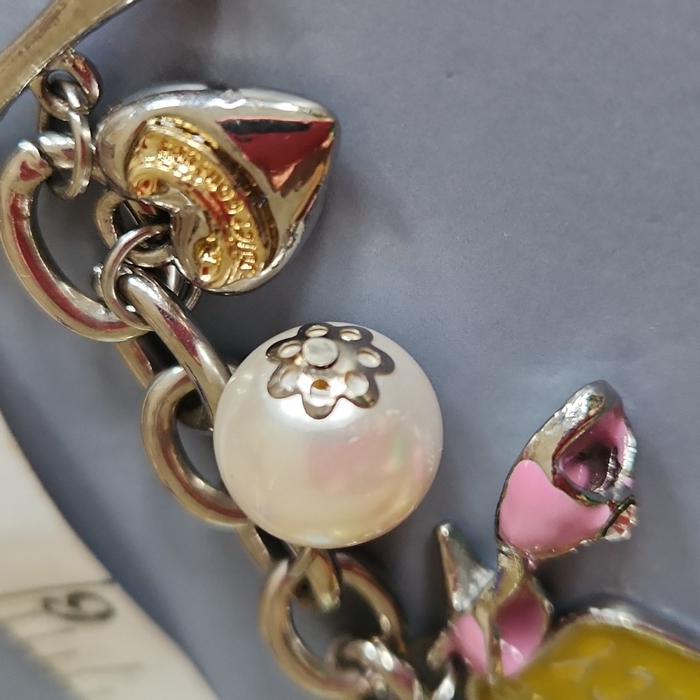 Juicy Couture Silver Tone 8 Charms Bracelet with Yellow and Pink Accents 2008 - Picture 16 of 17